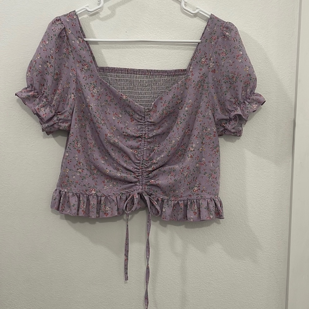 SHEIN Lavender Floral Ruched Crop Top